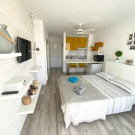 Playa De Las Americas Sea View Vip Apartment Playa Fanabe Exterior photo